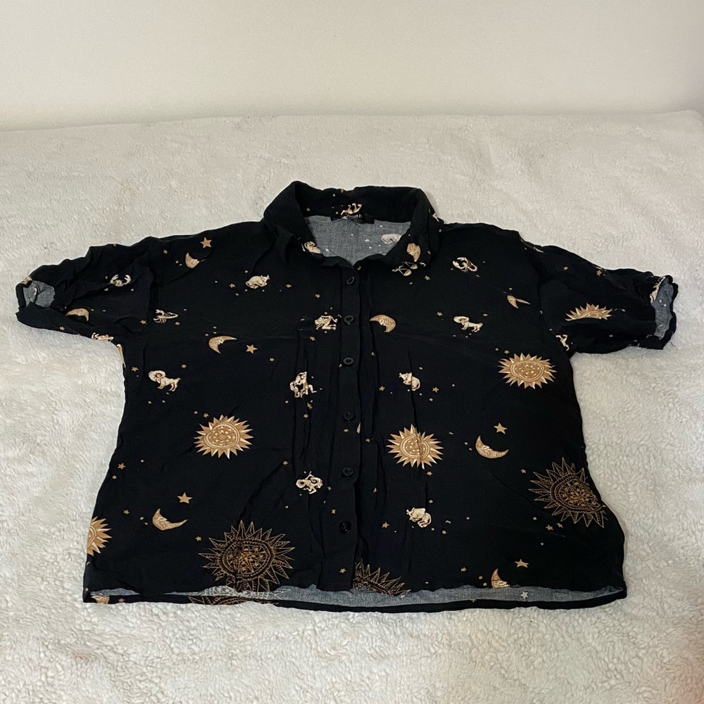 Forever 21 Black Shirt M
